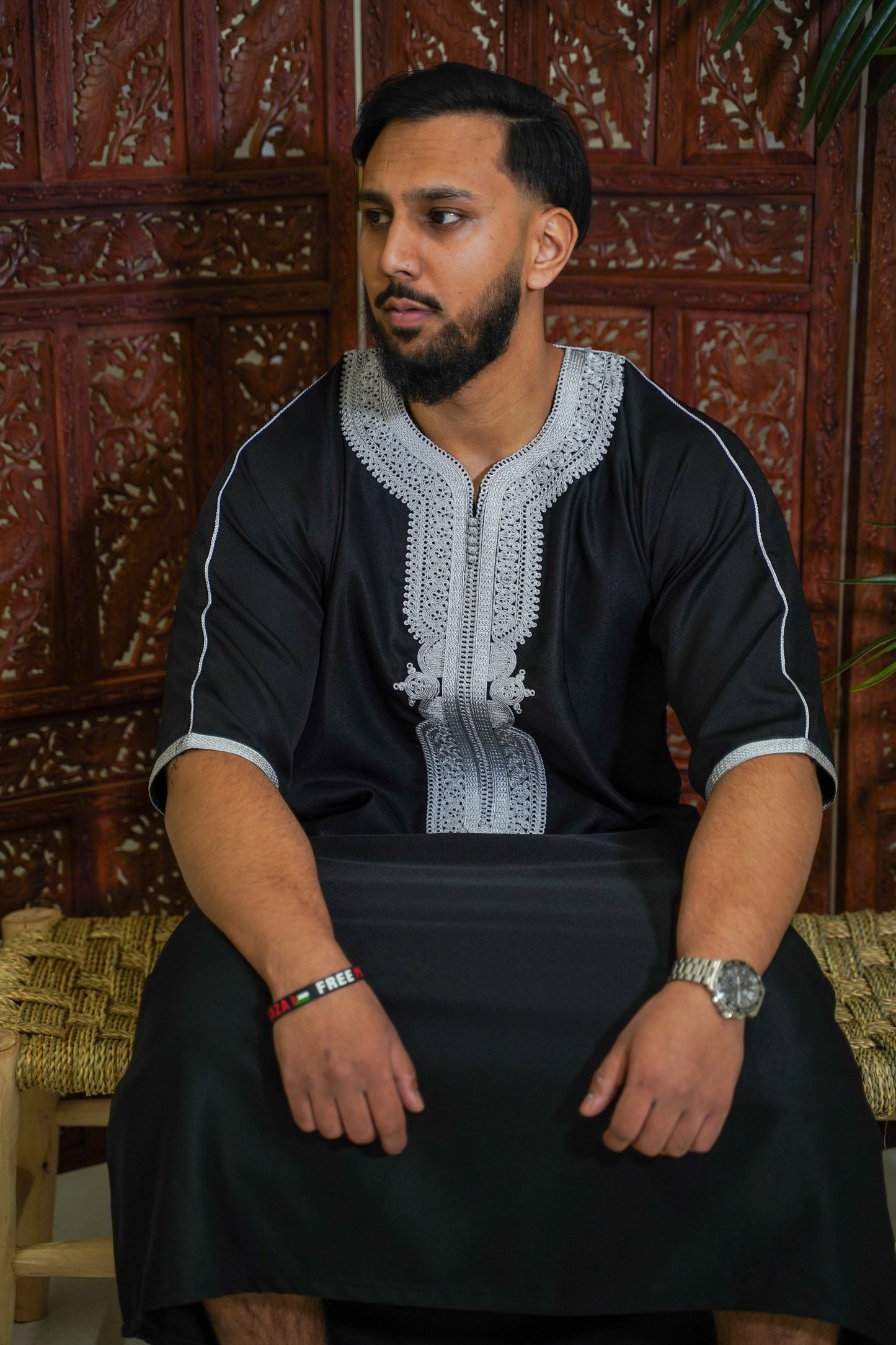 GREY ON BLACK MOROCCAN GANDOURA